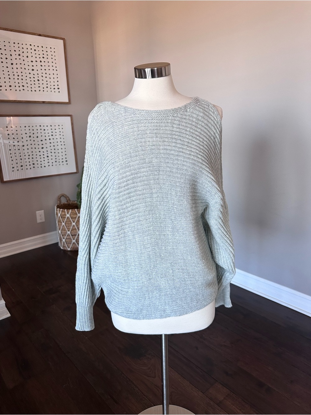 Daytrip Crewneck Chunky Knit Sweater Peekaboo Shoulder Cutout Dolman Sleeve NWT
